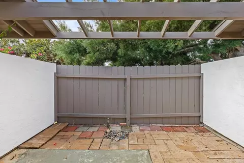 Exterior - 3422 Seabreeze Walk, Oceanside, CA 92056 photo 8 of 9