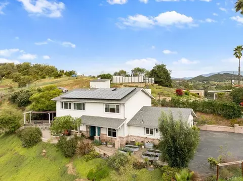 32460 Lilac Rd, Valley Center, CA 92082