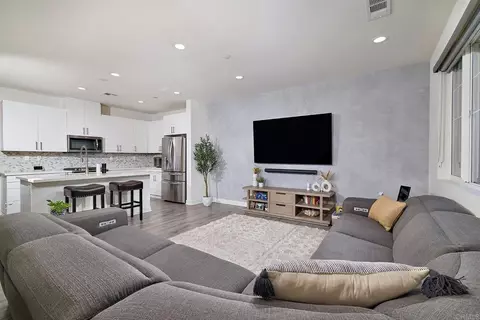 1278 Via Fanal, Oceanside, CA 92056