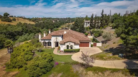 4229 Bridlewood Rd, Fallbrook, CA 92028