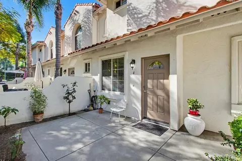 Exterior - 4002 Craven Rd #4, Oceanside, CA 92057 photo 5 of 11