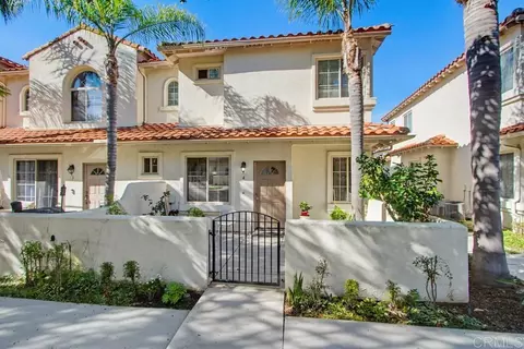 Exterior - 4002 Craven Rd #4, Oceanside, CA 92057 photo 2 of 11