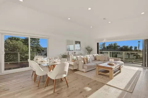 1712 Burgundy Rd, Encinitas, CA 92024