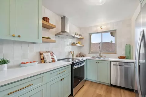 1021 Porteno Ct, San Marcos, CA 92078