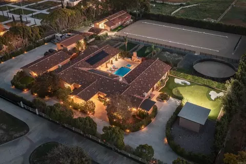 15731 Via De Santa Fe, Rancho Santa Fe, CA 92067