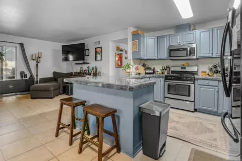 Kitchen - 128 Frontier Dr, Oceanside, CA 92054 photo 3 of 3
