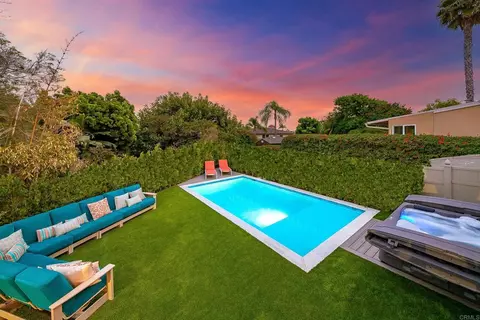 965 Rosecrans St, San Diego, CA 92106