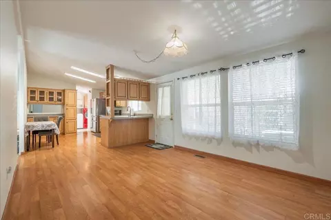 13941 Wisteria Ave, Poway, CA 92064 photo 4