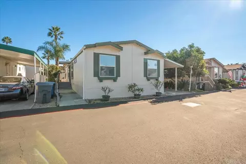 13941 Wisteria Ave, Poway, CA 92064 photo 23