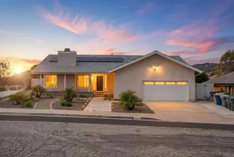 2029 La Brea St, Escondido, CA 92026