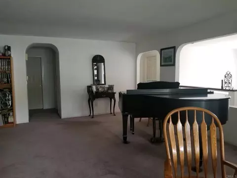 19147 Las Encinas Dr, Ramona, CA 92065