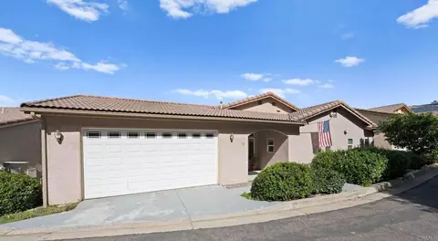 15615 Vista Vicente Dr #18, Ramona, CA 92065