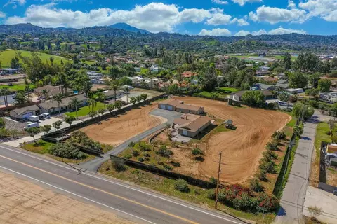 2029 Greenfield Dr, El Cajon, CA 92019
