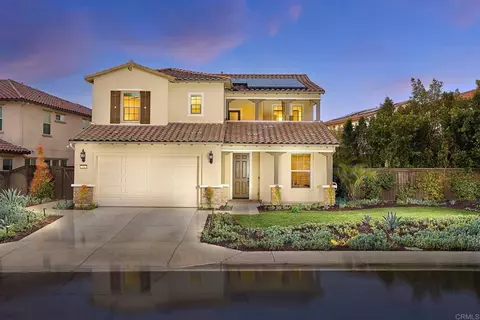 224 Flores Ln, Vista, CA 92083