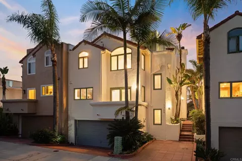 7365 Draper Ave, La Jolla, CA 92037