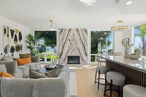 408 Bonair St, La Jolla, CA 92037