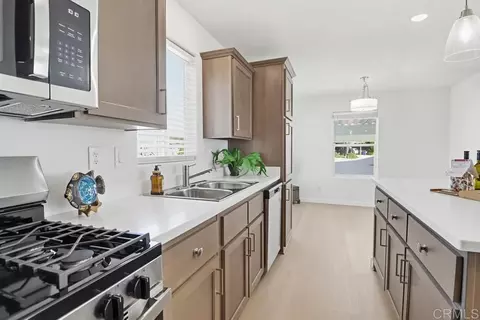 1120 Pepper Dr #73, El Cajon, CA 92021