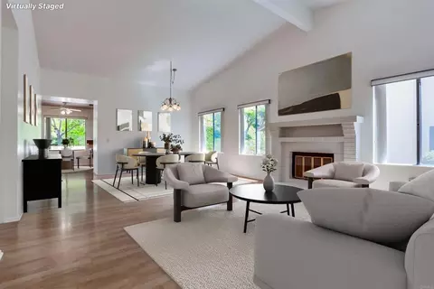 18035 Avenida Alozdra, San Diego, CA 92128