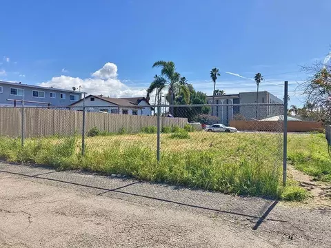 1432 Buena St, Oceanside, CA 92058 photo 6