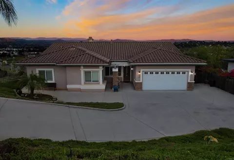 120 N N Upas, Escondido, CA 92025