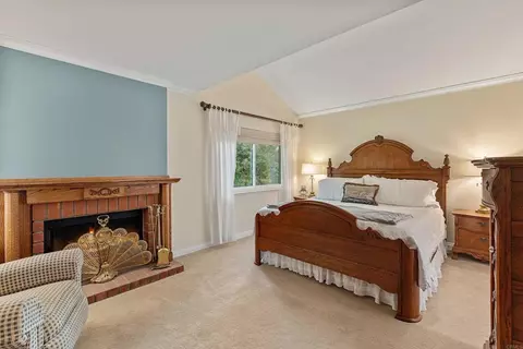 Bedroom - 2026 Palsero Ave, Escondido, CA 92029 photo 1 of 8