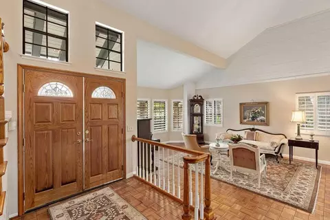 Entry Way - 2026 Palsero Ave, Escondido, CA 92029 photo 3 of 7