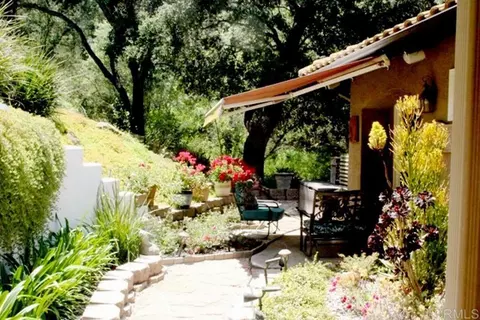 Exterior - 1879 Fox Bridge Ct, Fallbrook, CA 92028 photo 7 of 8