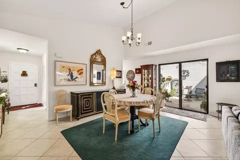 Dining - 17721 Valle De Lobo, Poway, CA 92064 photo 1 of 1