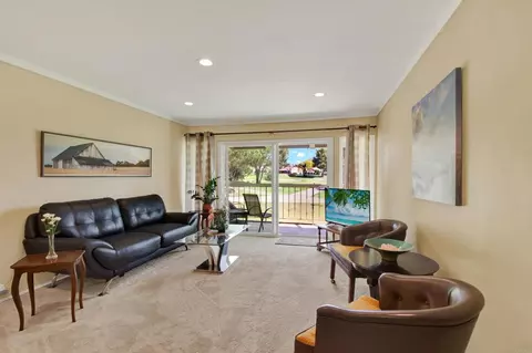 12555 Oaks North Dr #206, San Diego, CA 92128