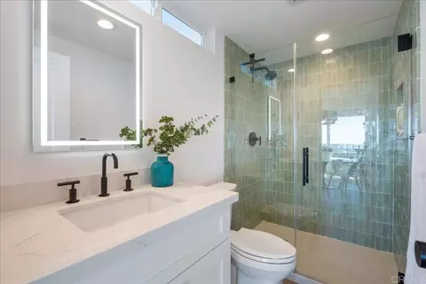 Bath - 1875 Parliament Dr, Encinitas, CA 92024 photo 1 of 4