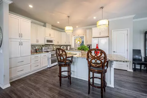Kitchen - 4650 Dulin Rd #192, Fallbrook, CA 92028 photo 1 of 5