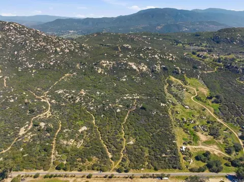 Rainbow Heights Road, Fallbrook, CA 92028 photo 5