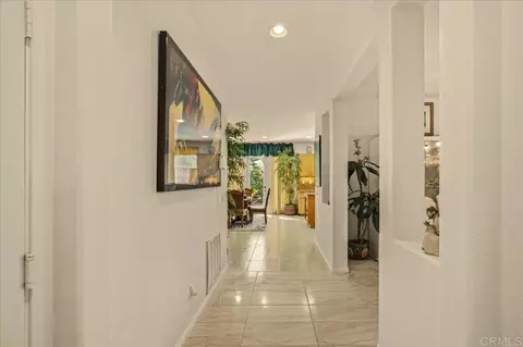 Entry Way - 1121 Midnight Way, Oceanside, CA 92057 photo 5 of 10