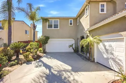 Exterior - 1121 Midnight Way, Oceanside, CA 92057 photo 3 of 7