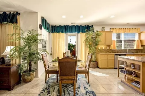 Dining - 1121 Midnight Way, Oceanside, CA 92057 photo 5 of 5