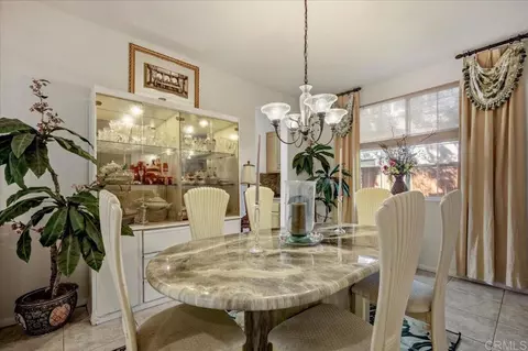 Dining - 1121 Midnight Way, Oceanside, CA 92057 photo 2 of 5