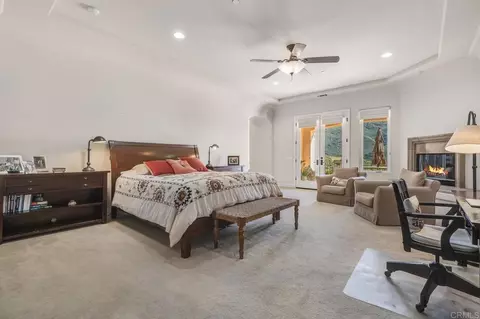 Bedroom - 2247 Margarita Gln, Fallbrook, CA 92028 photo 2 of 5