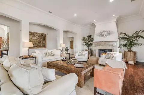 Living - 2247 Margarita Gln, Fallbrook, CA 92028 photo 3 of 8