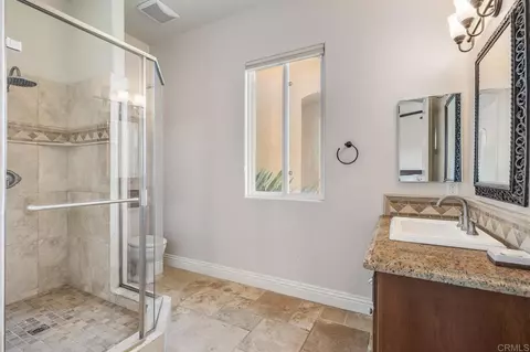 Bath - 2247 Margarita Gln, Fallbrook, CA 92028 photo 6 of 6