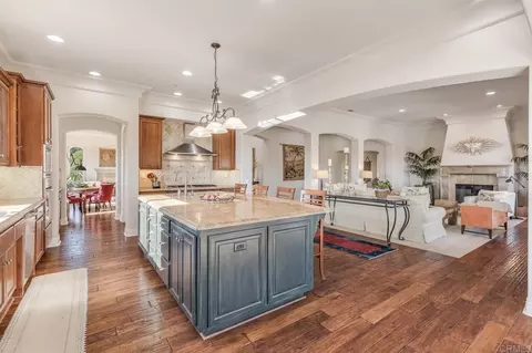 Kitchen - 2247 Margarita Gln, Fallbrook, CA 92028 photo 6 of 6