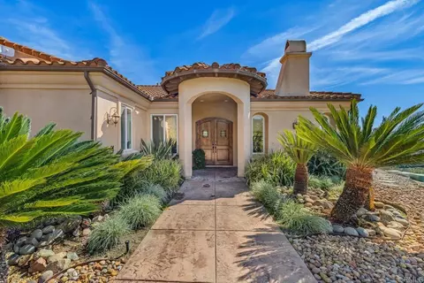 2247 Margarita Gln, Fallbrook, CA 92028