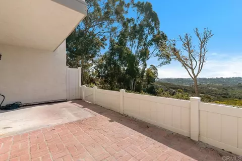 245 Fairlee Ln, Encinitas, CA 92024 photo 8