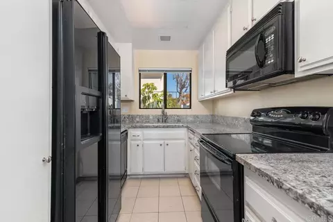 245 Fairlee Ln, Encinitas, CA 92024 photo 13