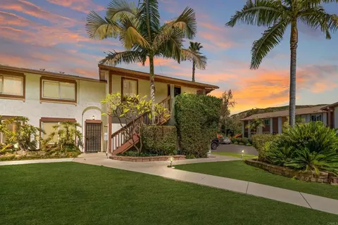 6410 Bell Bluff Ave, San Diego, CA 92119