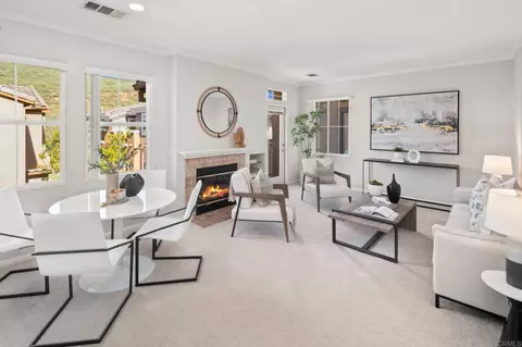 12657 Elisa Ln #200, San Diego, CA 92128