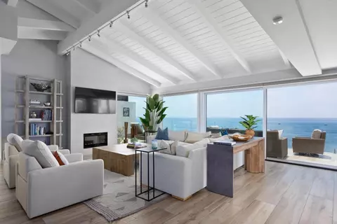 5570 Calumet Ave, La Jolla, CA 92037