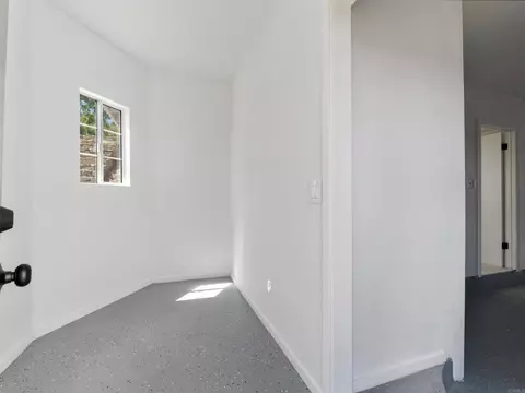 Entry Way - 28148 Mountain Meadow Rd, Escondido, CA 92026 photo 4 of 4