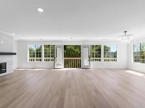 Living - 28148 Mountain Meadow Rd, Escondido, CA 92026 photo 6 of 11