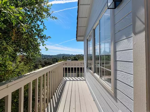 Exterior - 28148 Mountain Meadow Rd, Escondido, CA 92026 photo 3 of 7