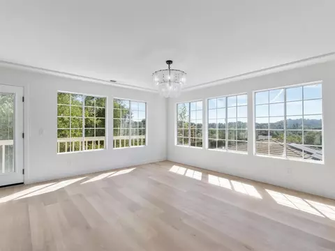 Living - 28148 Mountain Meadow Rd, Escondido, CA 92026 photo 10 of 11